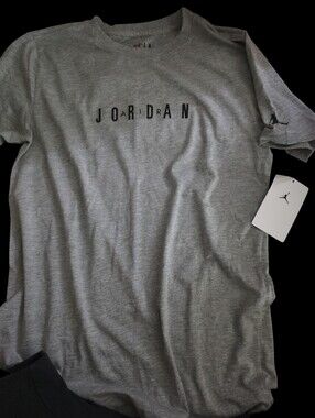 Jordan Short Sleeve Crew Tee in Light Gray with Stitched Black Logo NWT